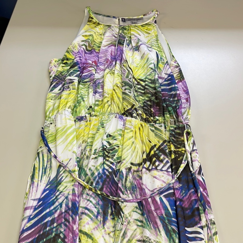 Keyhole Maxi dress by Jennifer Lopez size L